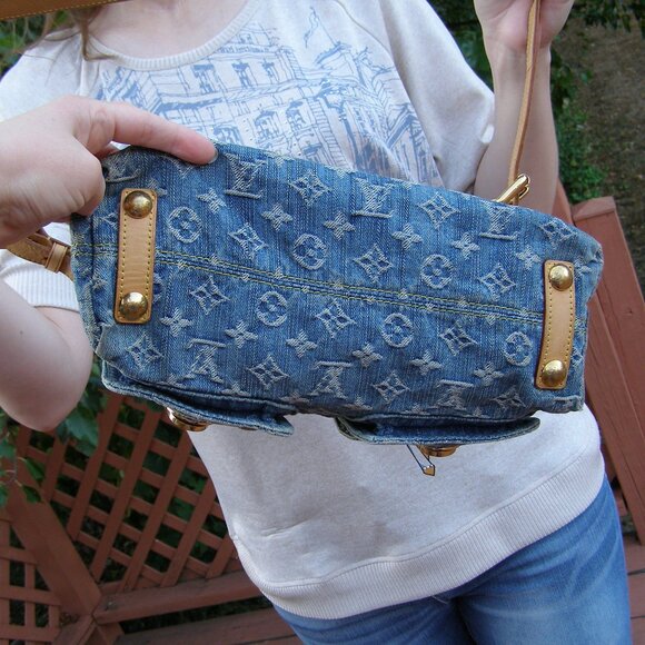 💙 LOUIS VUITTON Denim Monogram Baggy CROSSBODY MESSENGER BAG - Picture 9 of 16